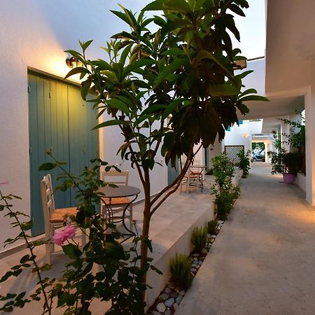 Vesper Aparthotel Kokkari Exterior foto
